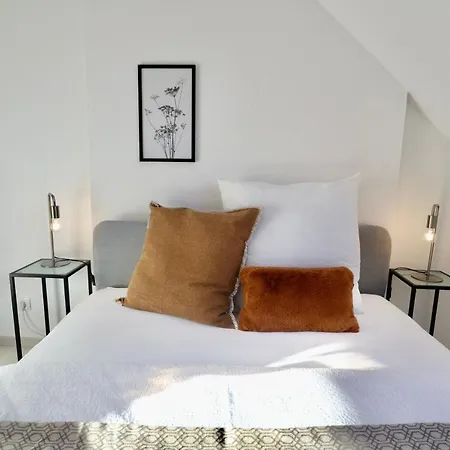 Gallery Apartment: Maisonette + Free Parking + Netflix Essen