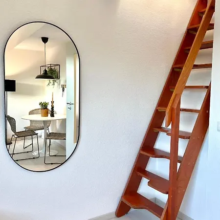 Gallery Apartment: Maisonette + Free Parking + Netflix * Essen